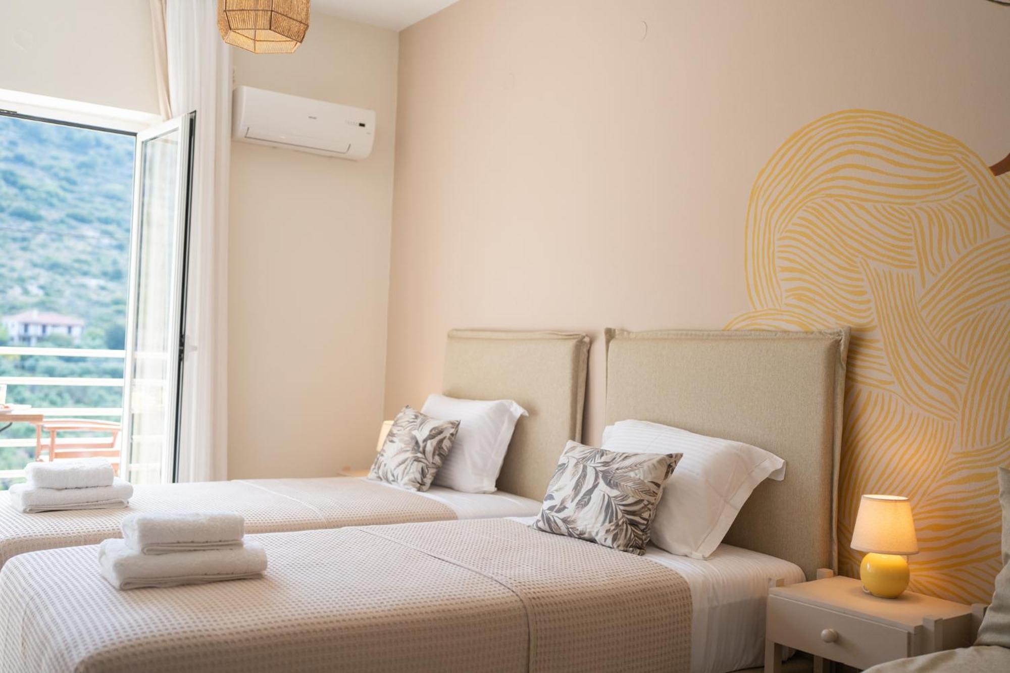 Drita Studios & Apartments สโวโรนาตา ภายนอก รูปภาพ